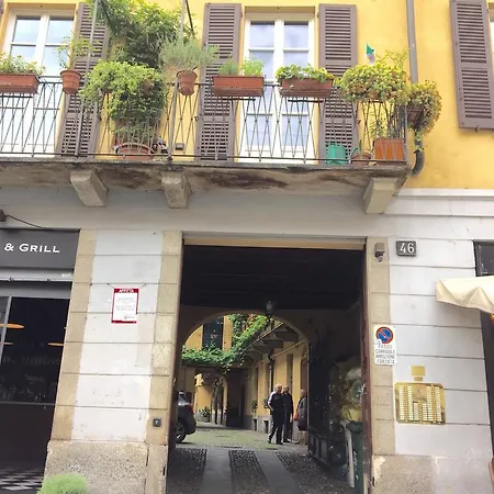 Lovelyloft - Alzaia Naviglio Apartmán