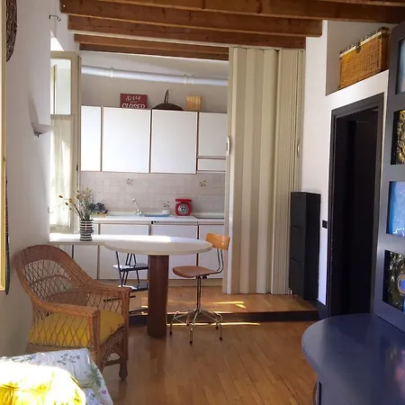 Apartmán Lovelyloft - Alzaia Naviglio *